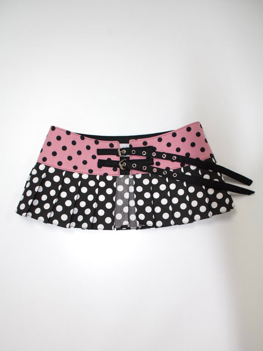 Black polka